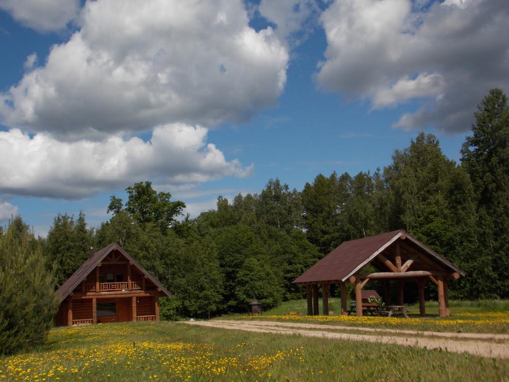 Guest House Kalnini Kārļi Dış mekan fotoğraf